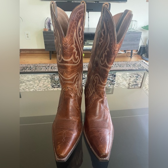 Ariat Women’s Heritage Cowboy Boots - Picture 6 of 8